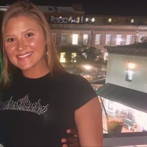 Meet your Posher, Carmen